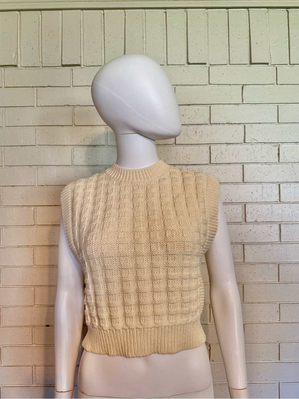 Madewell Cream Textured Sleeveless Crewneck Sweater Vest